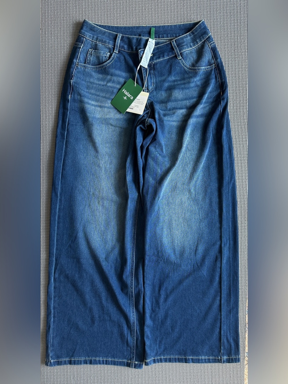 HALARA womenโs asymmetry Blue Relaxed Wide-Leg Jeans